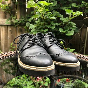 Matt & Nat Vegan leather sneakers